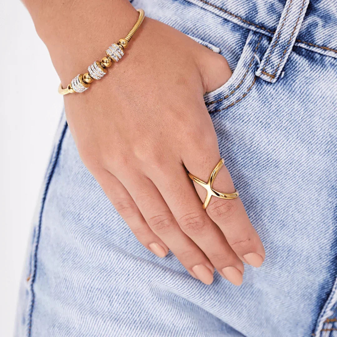 Anillo X Chapado en Oro de 18K